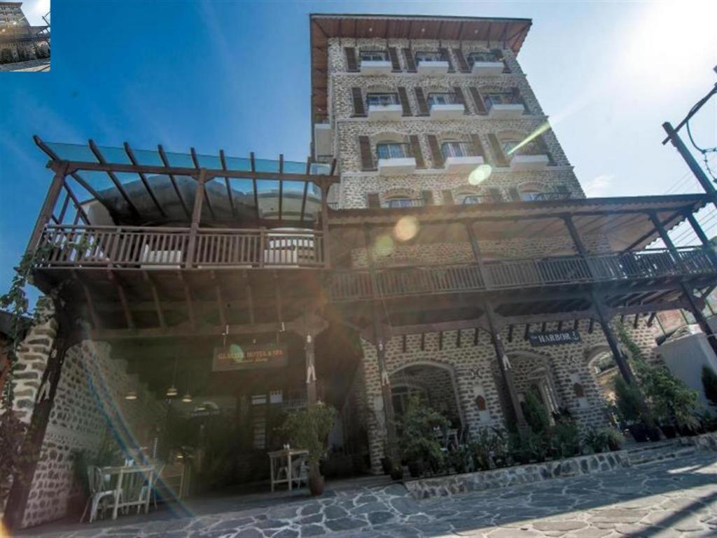 Glacier Hotel & Spa Pokhara Dış mekan fotoğraf